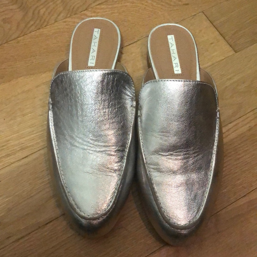 Tahari Flats- Size 6.5